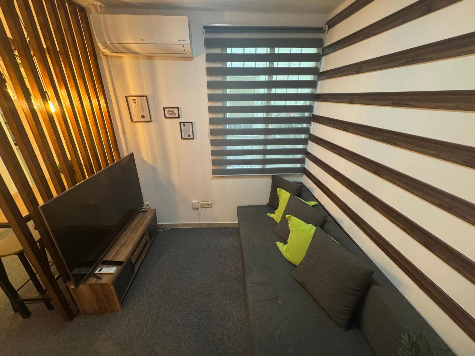 Centrico Y Precioso Apartamento En Madrid Exterior photo